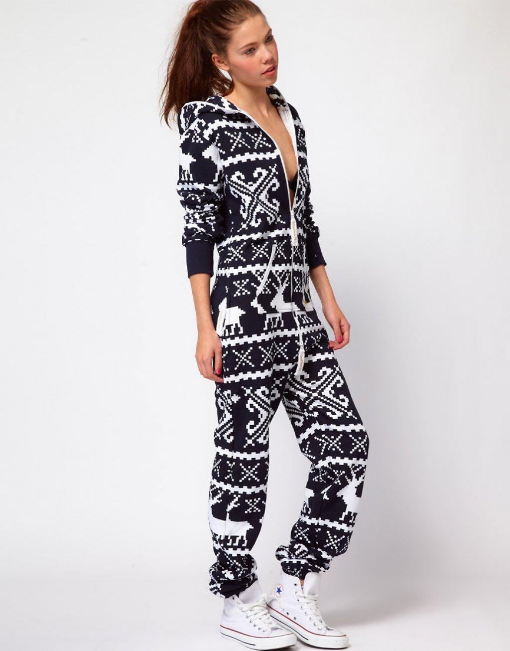 www.asos.com