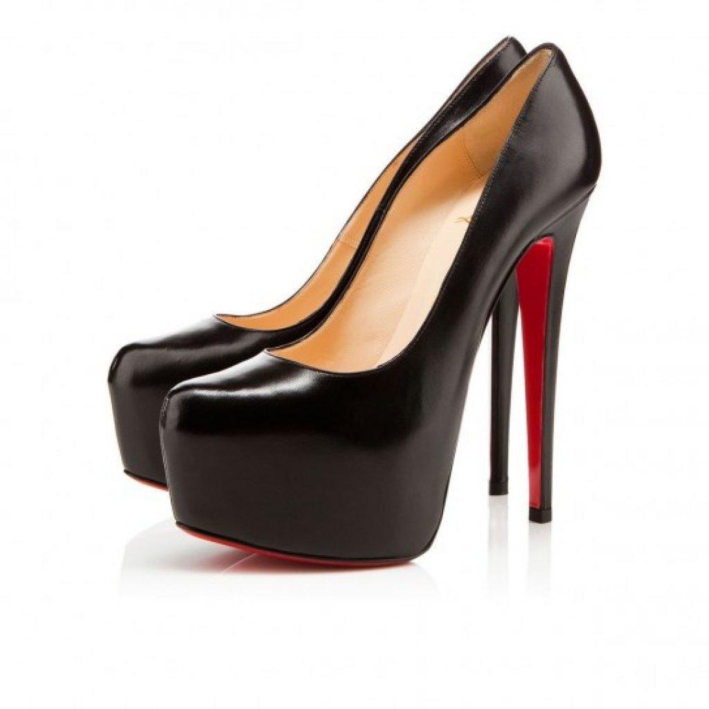 Le 10 scarpe più belle di Christian Louboutin (FOTO)