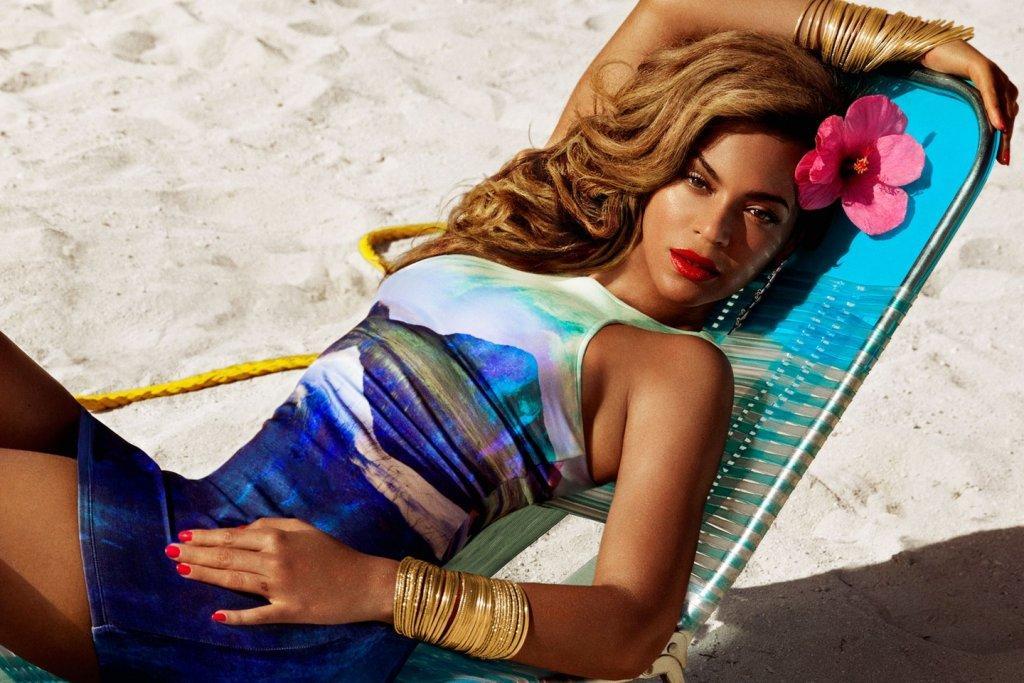 beyonce-hm-10_vogue_12apr13_b_1440x960