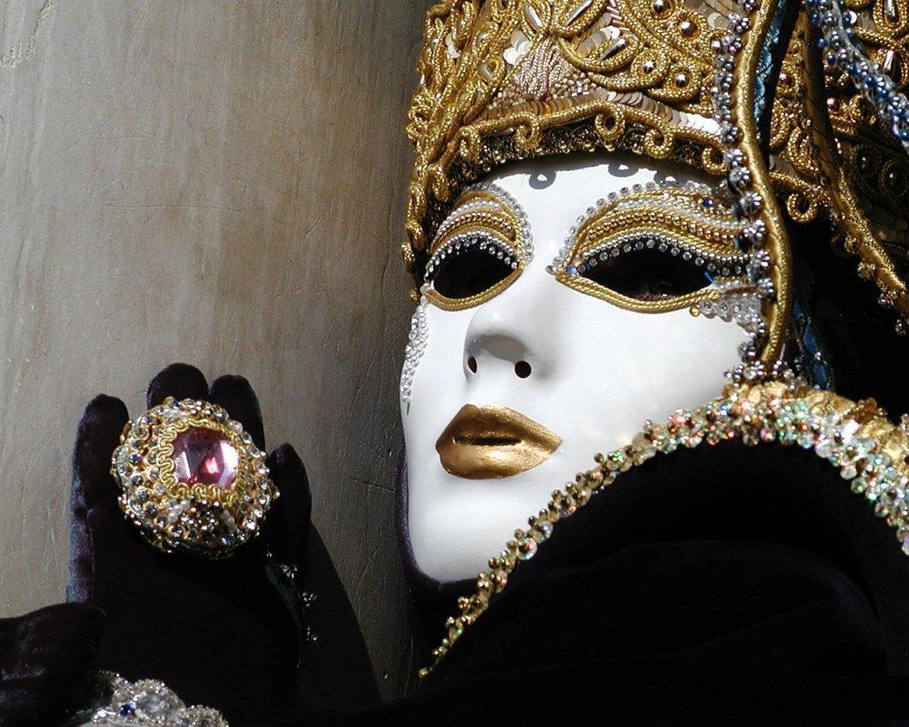 falpala-abiti-e-costumi-06