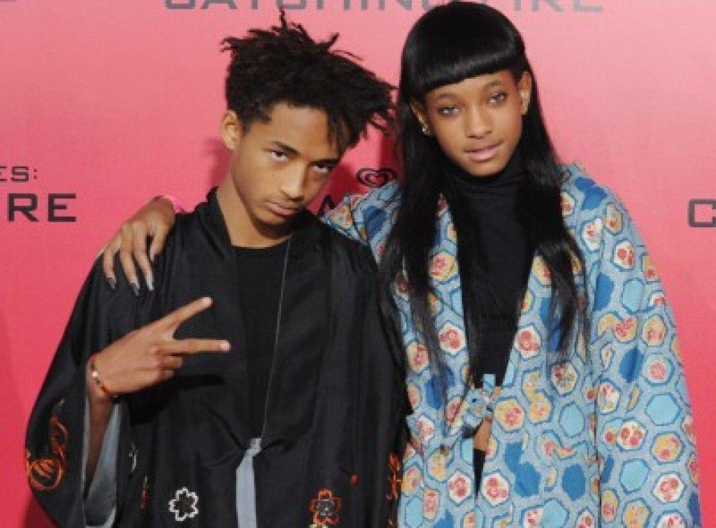 http://www.essence.com/sites/default/files/images/2014/01/14/jaden-smith-willow-smith_400x295_90.jpg